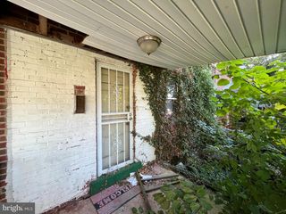 2727 ELLICOTT DR, Baltimore, MD 21216