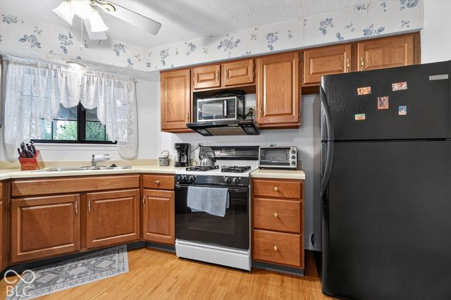 7658 Micawber Court, Indianapolis, IN 46256