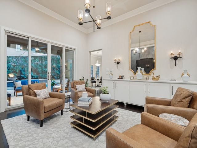 3201 Walker Place, Grapevine, TX 76051