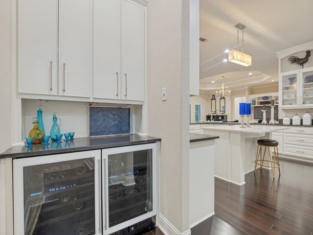 3201 Walker Place, Grapevine, TX 76051