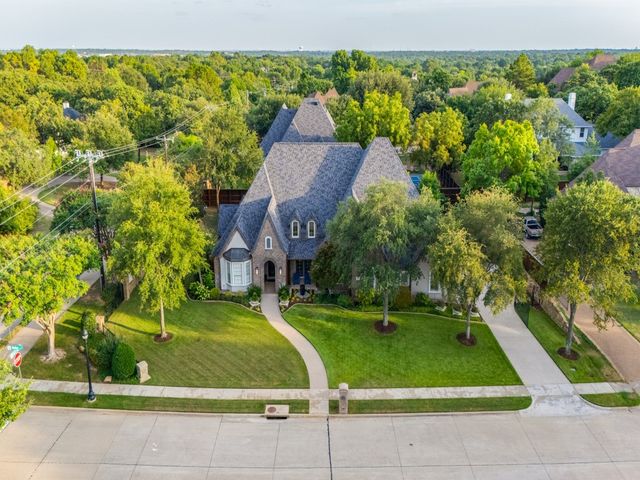 3201 Walker Place, Grapevine, TX 76051