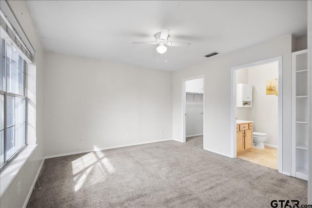 1112 Woodlands Park Drive, Lindale, TX 75771