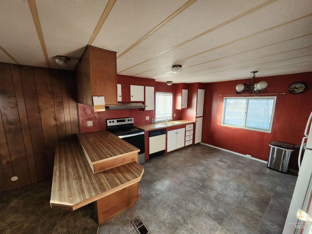 3104 E Ustick Rd, Caldwell, ID 83605 photo 4