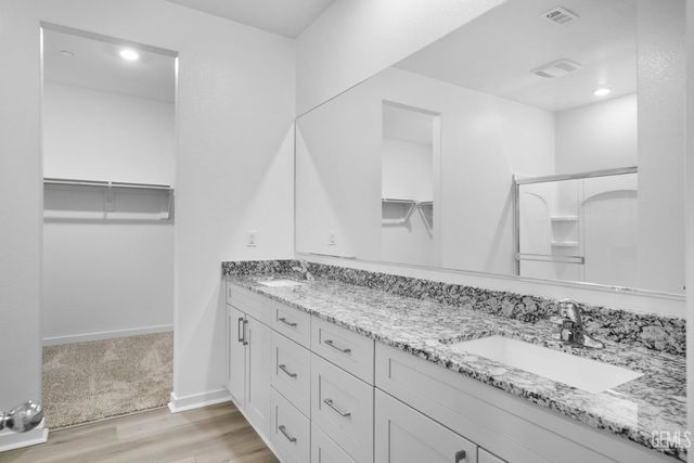8207 Morningstar Avenue, Bakersfield, CA 93306