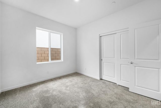 8207 Morningstar Avenue, Bakersfield, CA 93306
