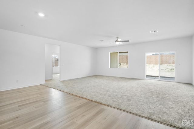8207 Morningstar Avenue, Bakersfield, CA 93306