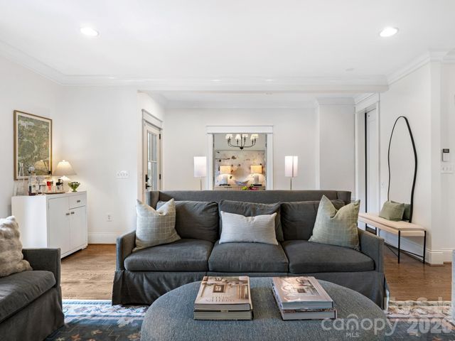 207 Towill Place, Charlotte, NC 28211