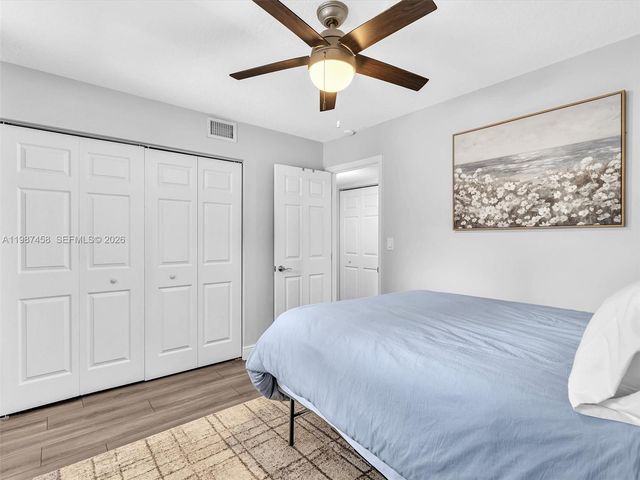 1811 Sabal Palm Dr 307, Davie, FL 33324