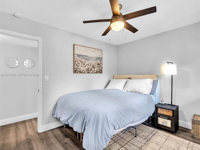 1811 Sabal Palm Dr 307, Davie, FL 33324