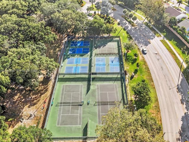 1811 Sabal Palm Dr 307, Davie, FL 33324