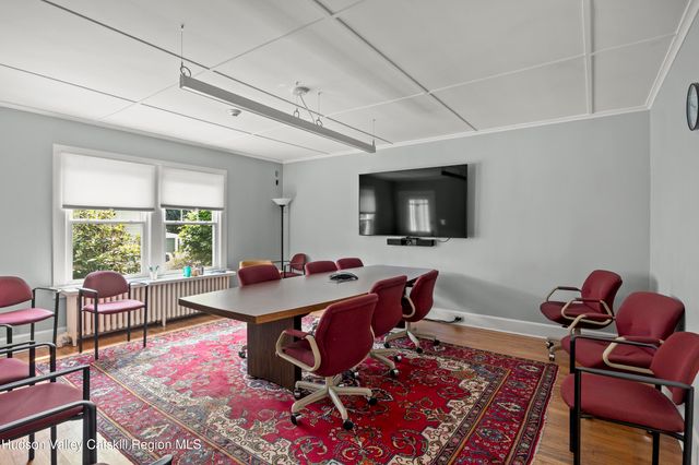 207 Maple Avenue, Germantown, NY 12526