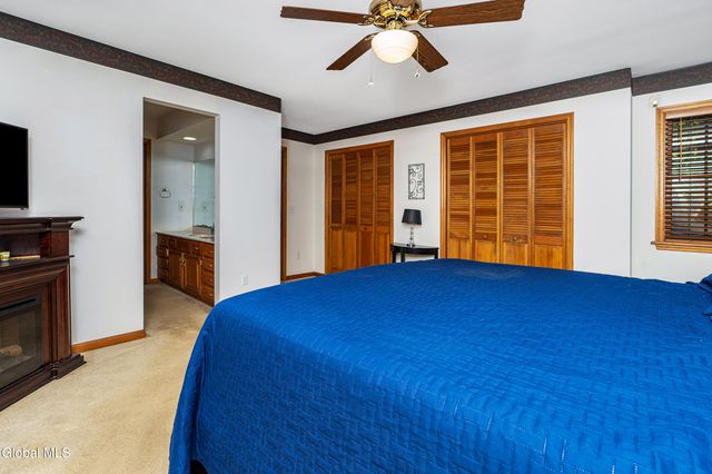 3 Buckingham Court, Clifton Park, NY 12065