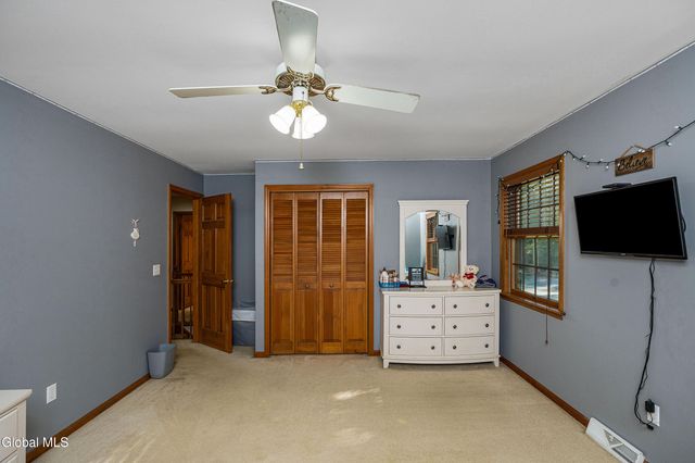 3 Buckingham Court, Clifton Park, NY 12065