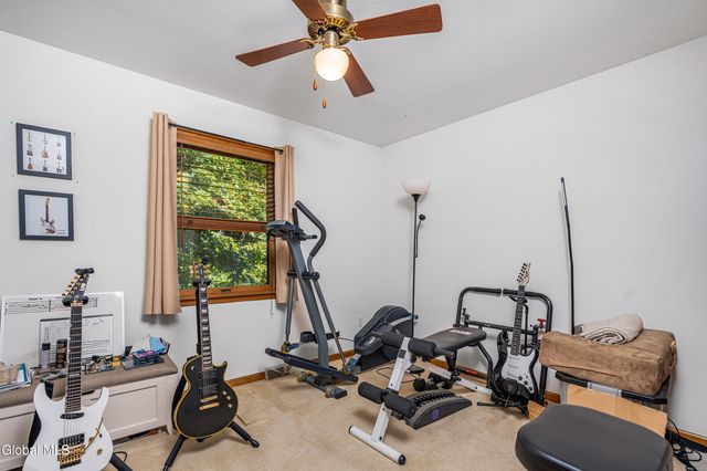 3 Buckingham Court, Clifton Park, NY 12065