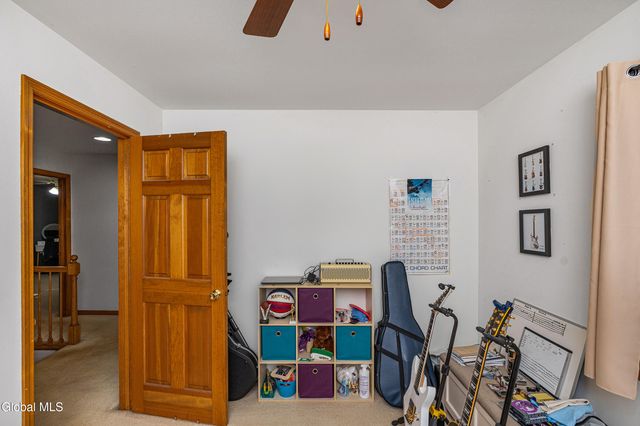 3 Buckingham Court, Clifton Park, NY 12065