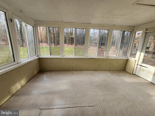 33 OLD RED LION RD, Southampton, NJ 08088