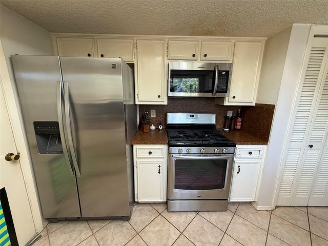 7108 Shadywood DR, Austin, TX 78745