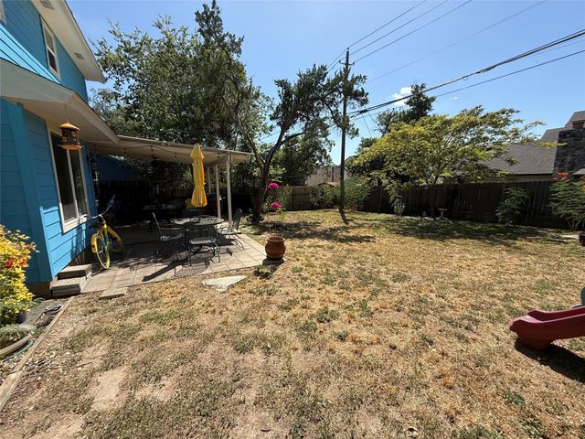 7108 Shadywood DR, Austin, TX 78745
