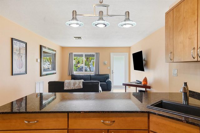 2834 Adams Street, Hollywood, FL 33020