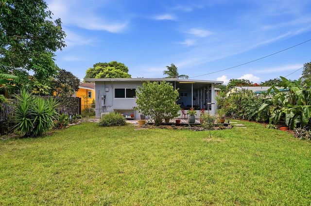 2834 Adams Street, Hollywood, FL 33020