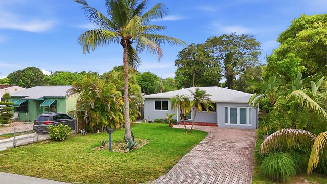 2834 Adams Street, Hollywood, FL 33020