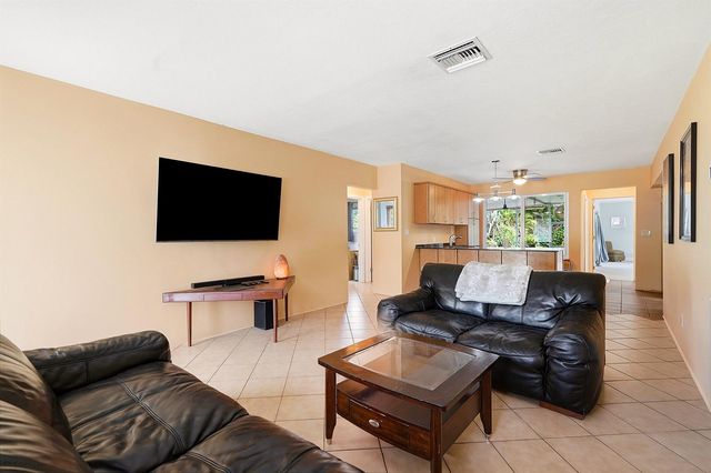 2834 Adams Street, Hollywood, FL 33020