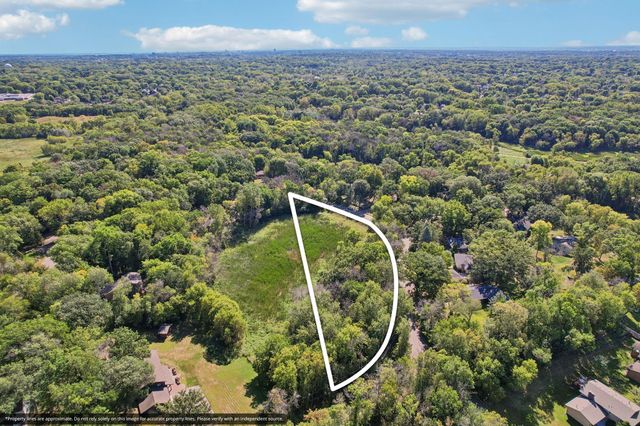 17908 Covington Road, Minnetonka, MN 55345