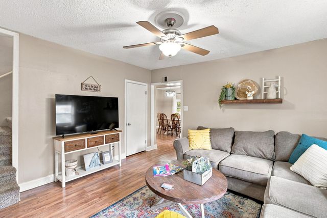 137 S Elizabeth, Wichita, KS 67213