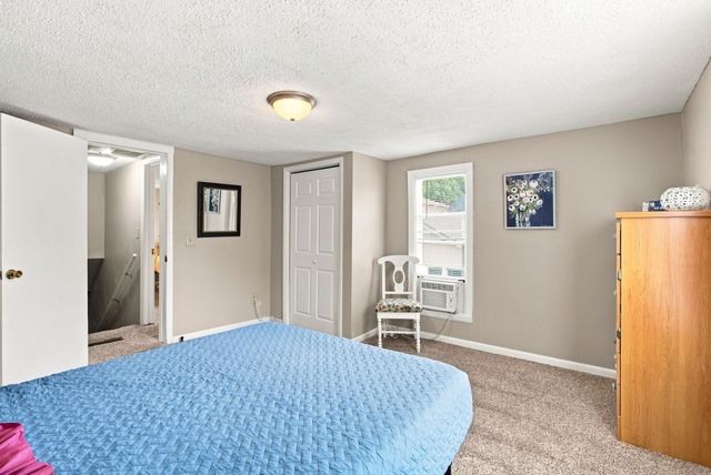 137 S Elizabeth, Wichita, KS 67213
