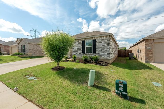 4632 Benham Drive, Fort Worth, TX 76036