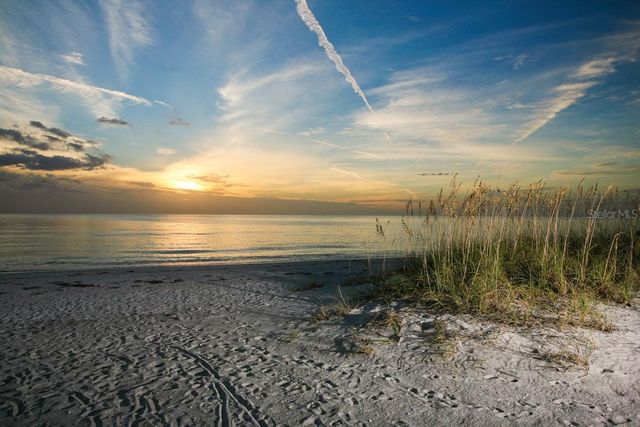 2950 VISCAYA PLACE 108, Sarasota, FL 34237