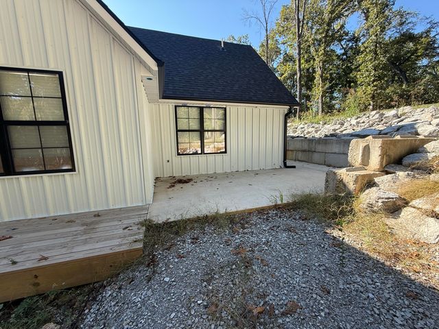 19 Builders Lane, Anderson, MO 64831