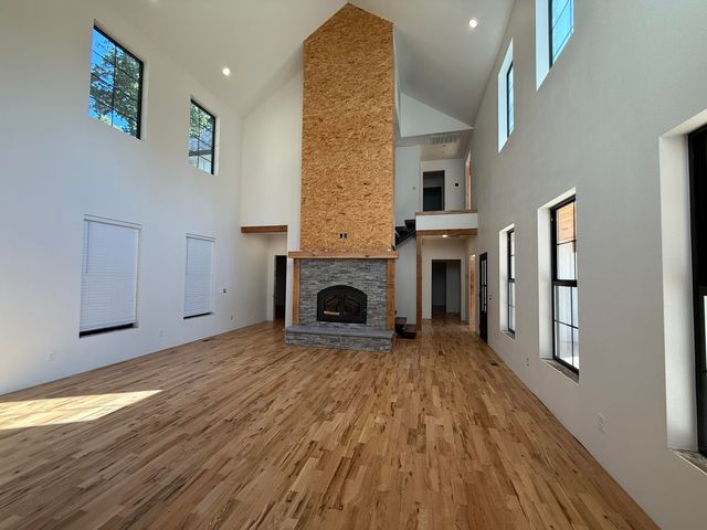 19 Builders Lane, Anderson, MO 64831