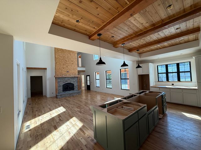 19 Builders Lane, Anderson, MO 64831