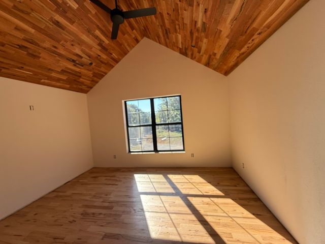 19 Builders Lane, Anderson, MO 64831