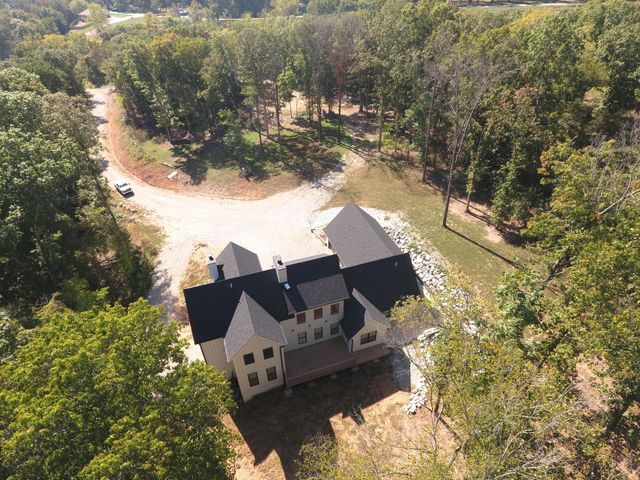 19 Builders Lane, Anderson, MO 64831