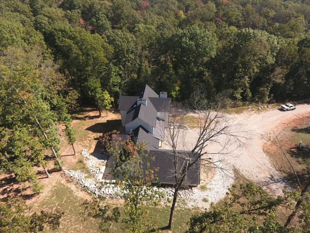 19 Builders Lane, Anderson, MO 64831