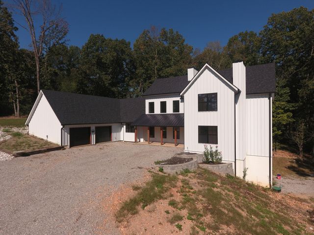 19 Builders Lane, Anderson, MO 64831