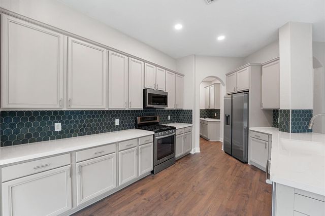 22 Wimberly Way, The Woodlands, TX 77385