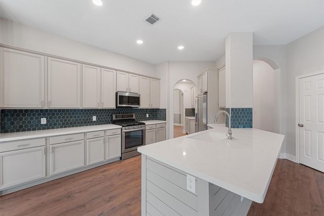 22 Wimberly Way, The Woodlands, TX 77385
