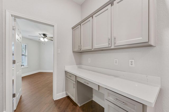 22 Wimberly Way, The Woodlands, TX 77385