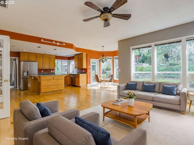 10615 Ne 30TH Ave, Vancouver, WA 98686