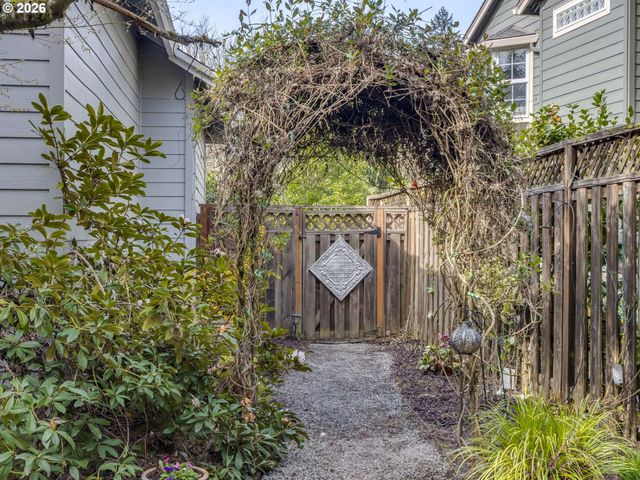 10615 Ne 30TH Ave, Vancouver, WA 98686