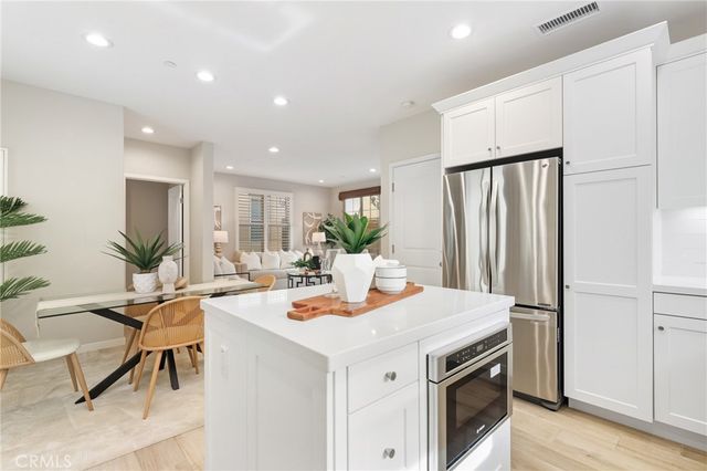 147 Excursion, Irvine, CA 92618