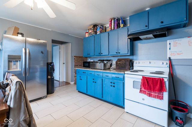 532 Northgate Drive, Greenwood, IN 46143