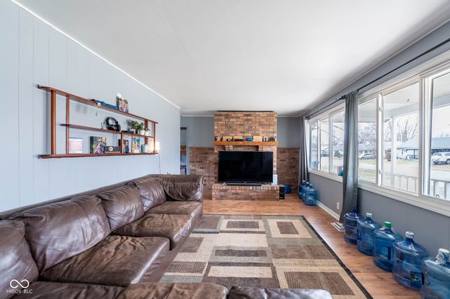 532 Northgate Drive, Greenwood, IN 46143