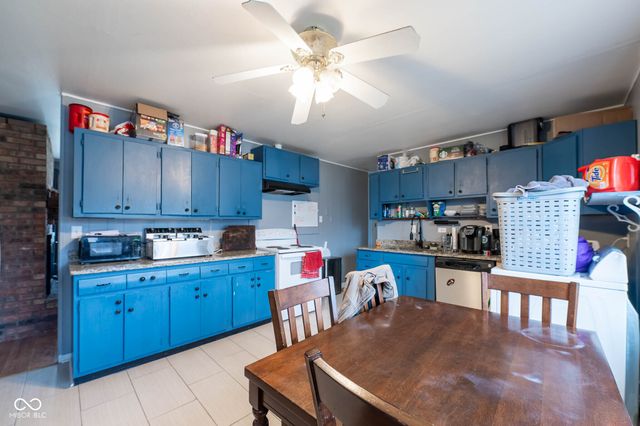 532 Northgate Drive, Greenwood, IN 46143