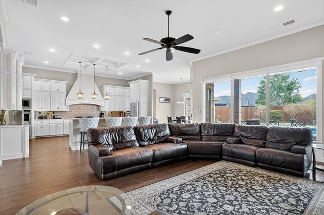 2304 Homeland Ct, Midland, TX 79707