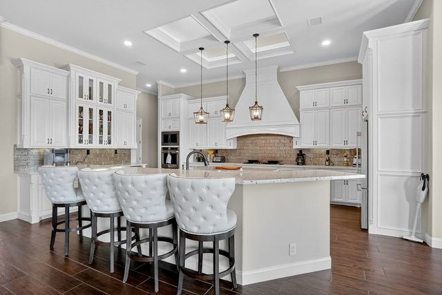 2304 Homeland Ct, Midland, TX 79707