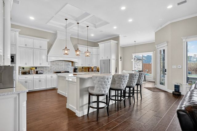 2304 Homeland Ct, Midland, TX 79707